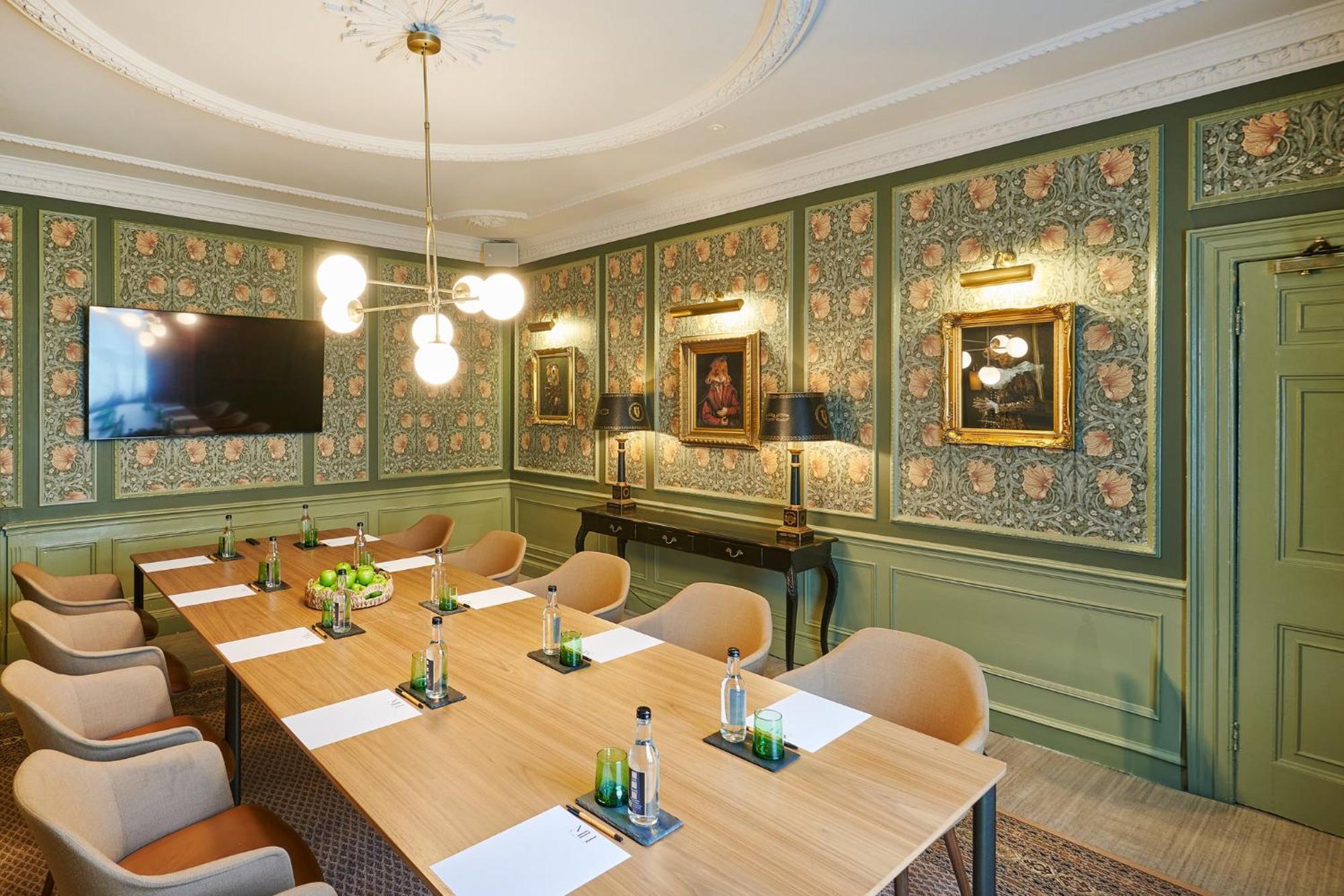 Milford Hall Salisbury Extérieur photo